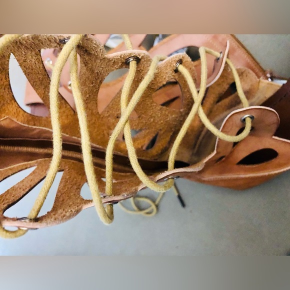 Butterfly Tie Up Gladiator Flat Sandals By Herstyle - Picture 7 of 11